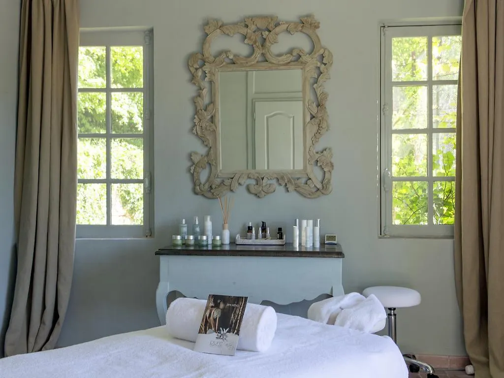 Domaine De La Baume Bed & Breakfast Tourtour