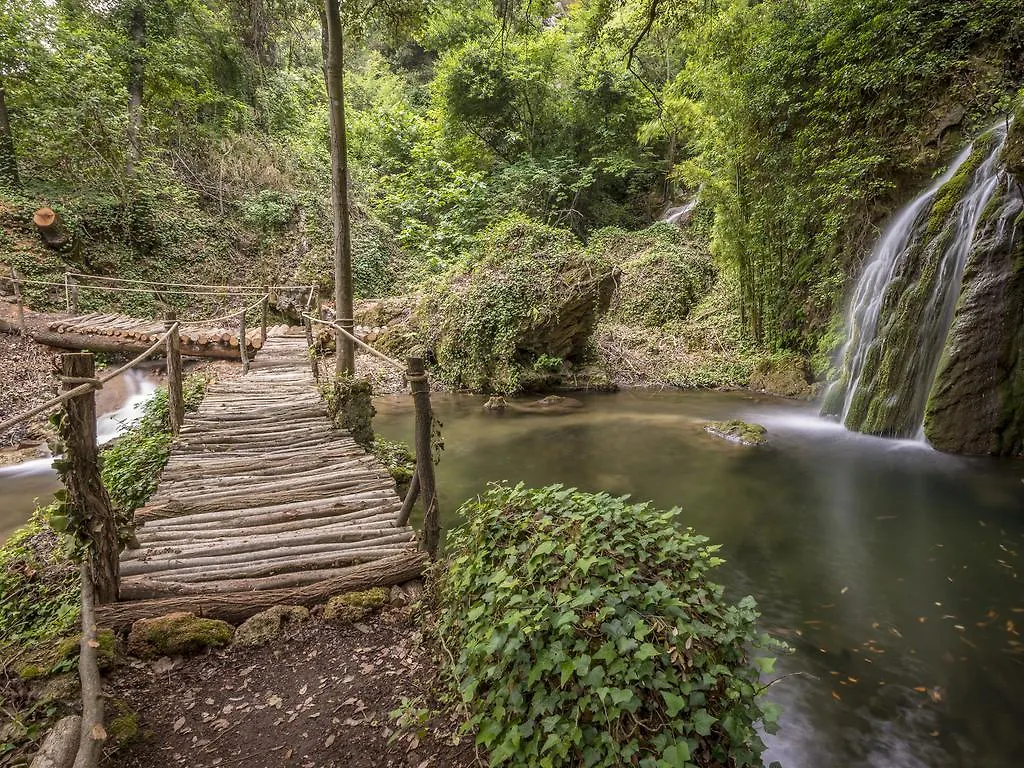 Domaine De La Baume Bed & Breakfast Tourtour